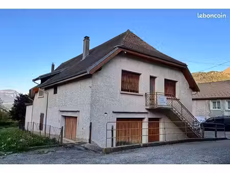 vend maison trièves