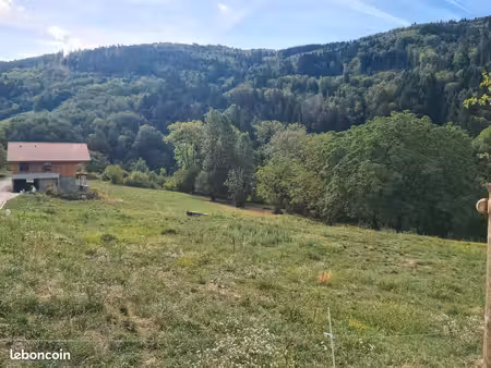 laval-en-belledonne - beau terrain constructible de 447 m2 viabilisé