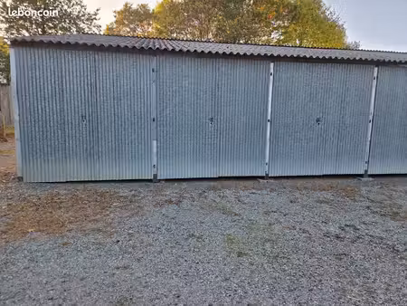 petit entrepot
