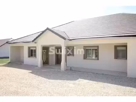 maison 6 pièces 184 m²