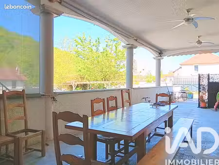 loft 4 pièces 136 m²