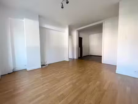 location appartement 2 pièces 50 m² à blagnac (31700)