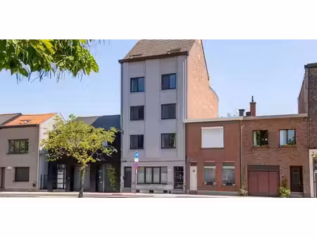 immeuble d'appartements à vendre à wilrijk pour € 1.550.000 avec 14 chambres à coucher