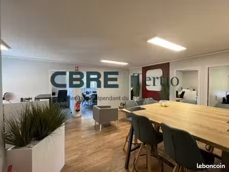 bureaux 135 m² saint-avertin