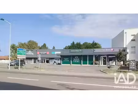 vente boutique/local commercial 648 m²