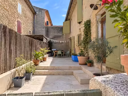 charmante maison de village avec terrasse ensoleillée