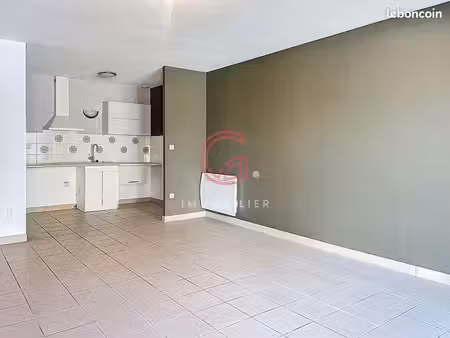 appartement 2 pièces 54 m²