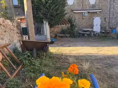 maison de village 2 pièces 90 m²
