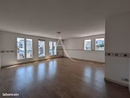 appartement 3 pièces 92 m²