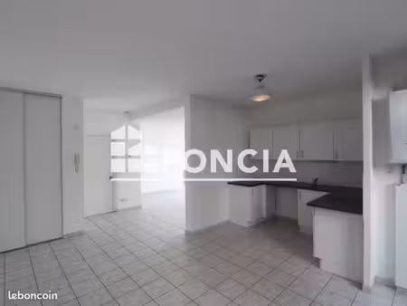 appartement 3 pièces 76.23m² à louer 877.44 - grenoble 38100