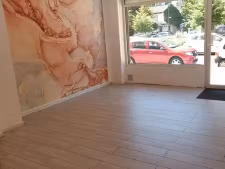 grenoble grands boulevards – local professionnel 35 m² avec vitrine