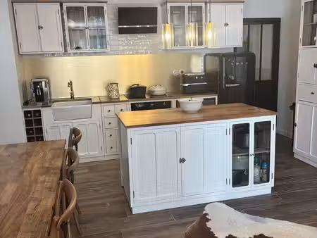 maison de 97 m² à louer meublé . le cellier