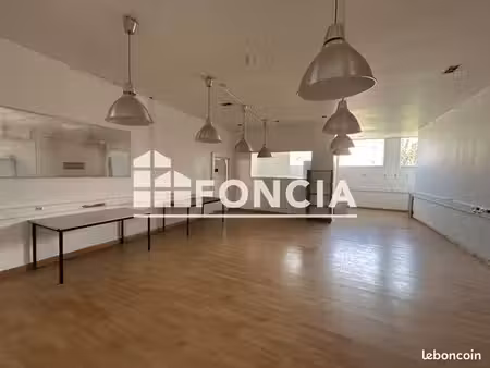 local commercial 13 pièces 190m² à louer 1920 - grenoble 38100