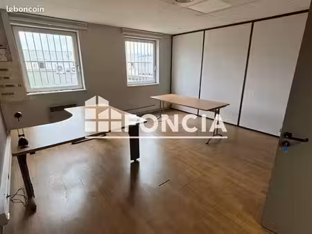 local commercial 22.5m² à louer 405 - grenoble 38100