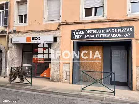 local commercial 3 pièces 45.03m² à louer 395 - le pont de beauvoisin 38480