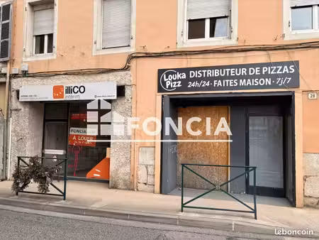 local commercial 36.61m² à louer 200 - le pont de beauvoisin 38480