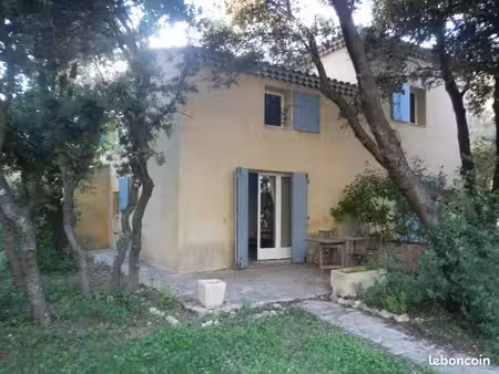 appartement dans maison campagne aixoise / puyricard