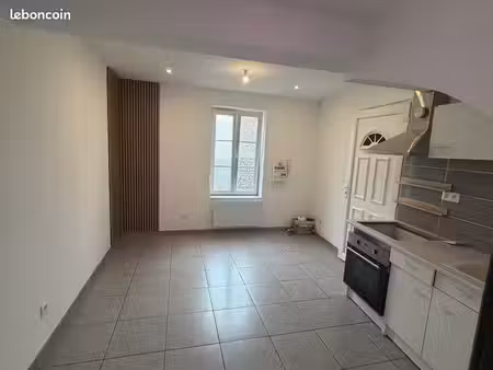 à louer studio