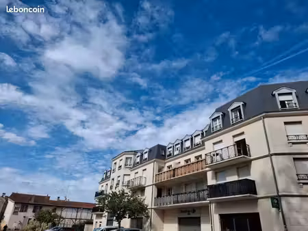 corbeil essonnes beau f3 avec grand balcon