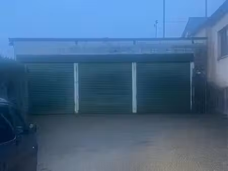 garage/local