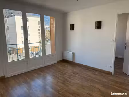 appartement t2 à louer