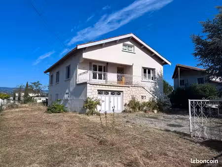 maison 7 pièces 101 m²