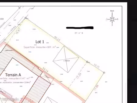 terrain à batir de 901 m²