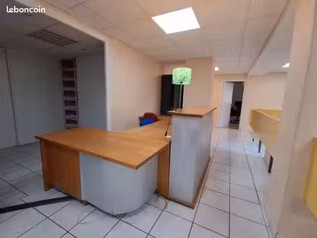 bureaux libération un etage complet