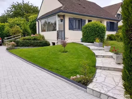 maison 3 pieces  garage et grand jardin
