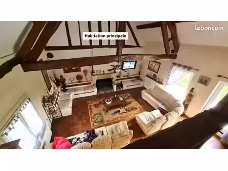propriété 10 pièces 223 m²