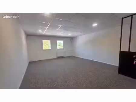 bureau professionnel 28 m² – 350 ht/mois – orléans - saint pryvé saint mesmin