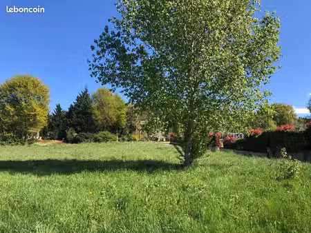 terrain 1517 m² st cere