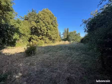 terrain 1220 m² bouchemaine