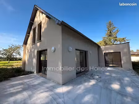 maison 4 pièces 129 m²