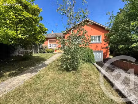 maison 7 pièces 156 m²