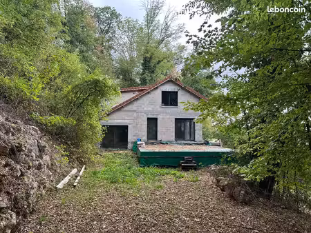 ? maison 140 m² à achever au cœur des bois – terrain 3 580 m² – près de saint-mihiel - 75 