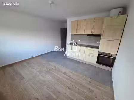 appartement 1 pièce 18 m²