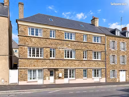 immeuble 262 m² torigny-les-villes