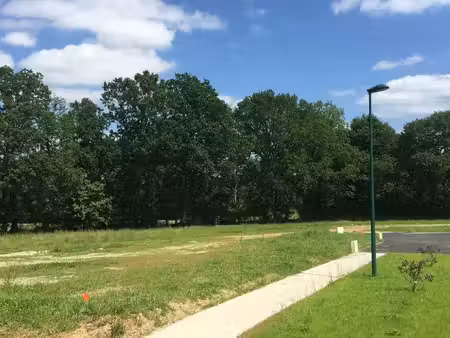 terrain à bâtir de 587 m² à vannes (56)