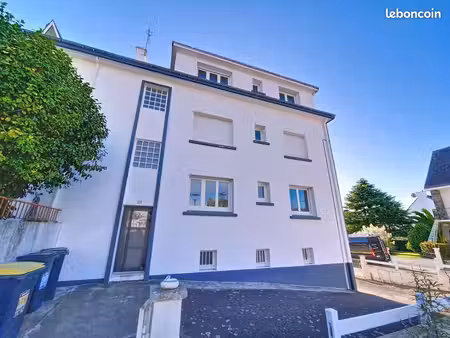 immeuble 7 pièces 222 m²
