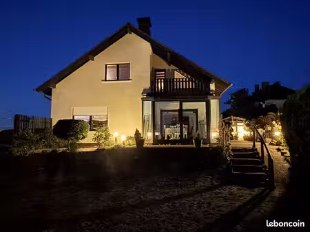 propriété 7 pièces 247 m²