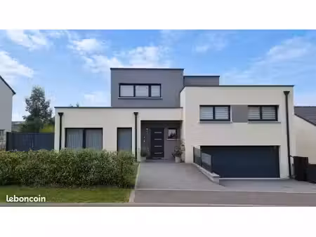 notre maison familiale  contemporaine et au calme (2016) à guénange haut  139m²  4 ch  pis