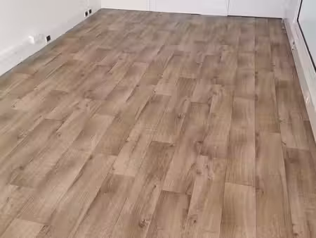 bureaux 17 m² vannes