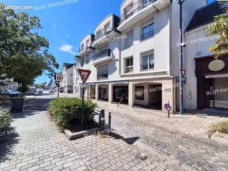local commercial 55 m²