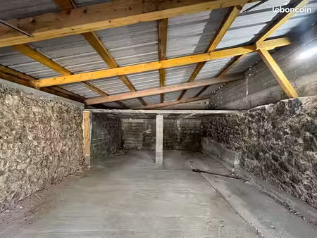 local de stockage 66 m² – accès 24h/24 – freyming