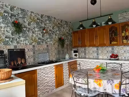 maison 76m2 + petite cour