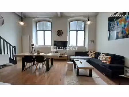 loft/atelier/surface 3 pièces 88 m²