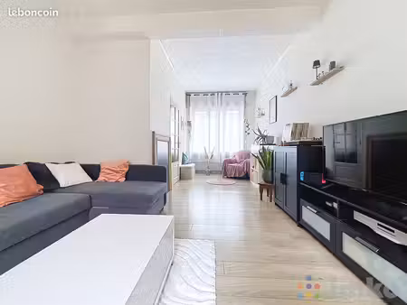 maison 5 pièces 90 m²