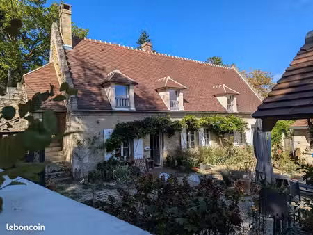 propriété 9 pièces 205 m²