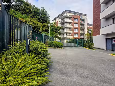 appartement 1 pièce 57 m²